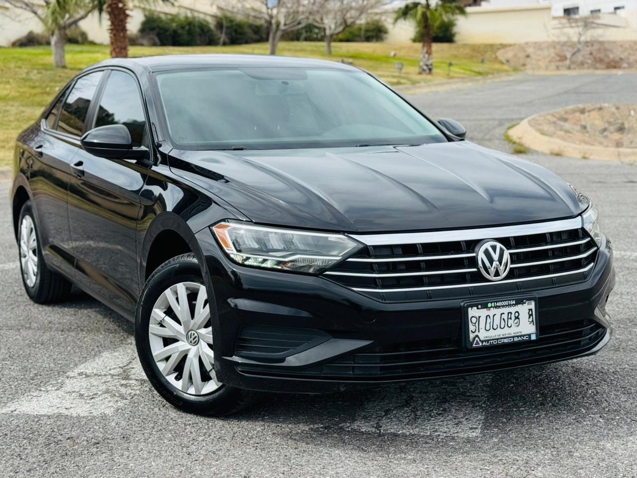 VOLKSWAGEN JETTA - Imagen 1