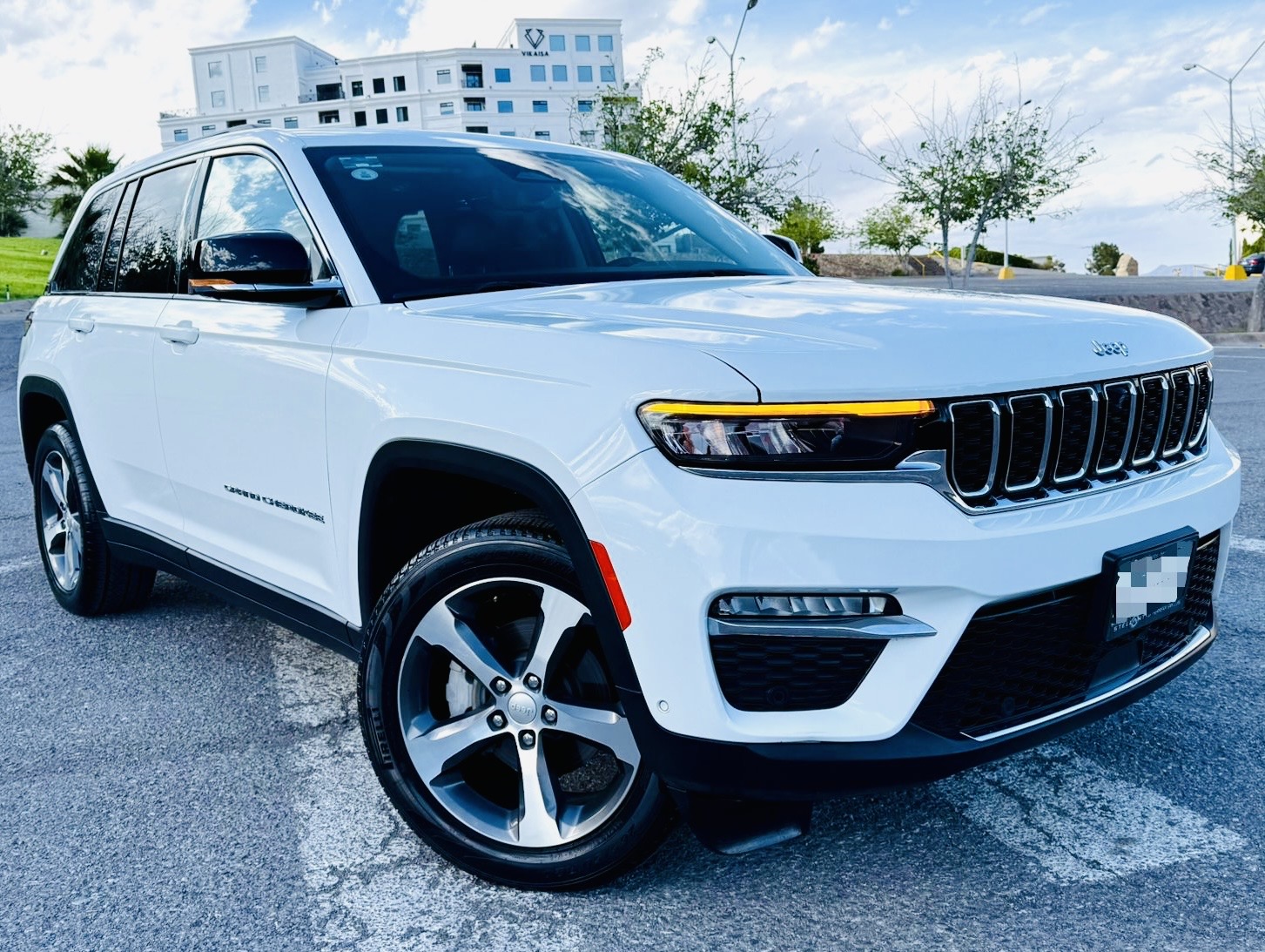 Jeep Grand Cherokee - Imagen 1